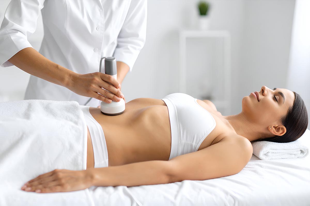 Non-Invasive Body Sculpting in Bartlett, IL targeting abdominal fat reduction